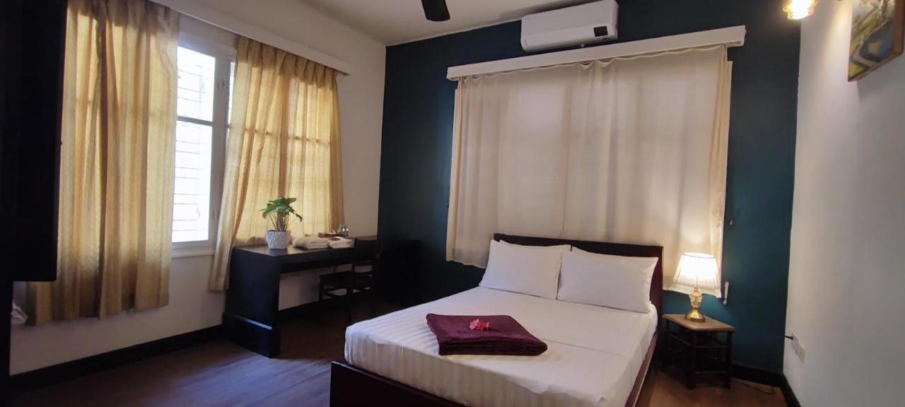 Papillon Hotel *