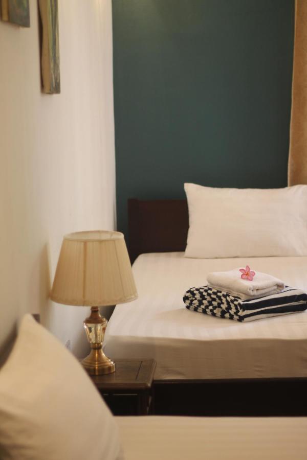 Papillon * Phnom Penh