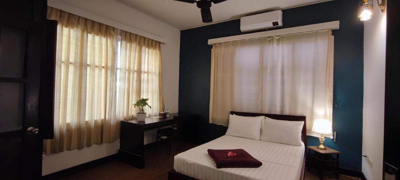 Papillon Hotel *